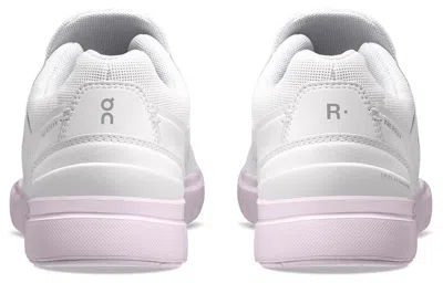 On Running The Roger Advantage Sneaker In Multi