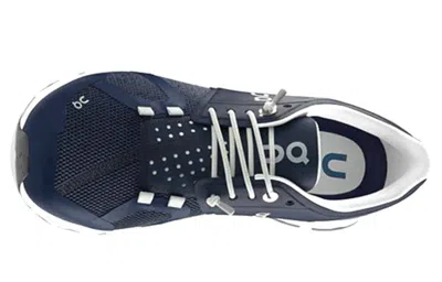 On Running Cloud 'cloud Navy White' In Multi