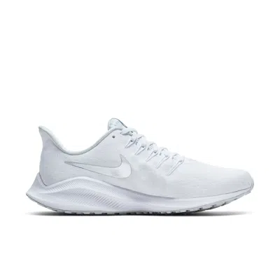 Nike (wmns)  Air Zoom Vomero 14 'white' In Metallic