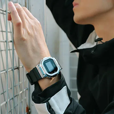 Casio G-shock Square 'black Silver'