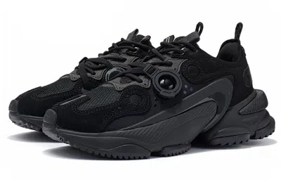 Li-ning (wmns)  Nebula M1 'black'
