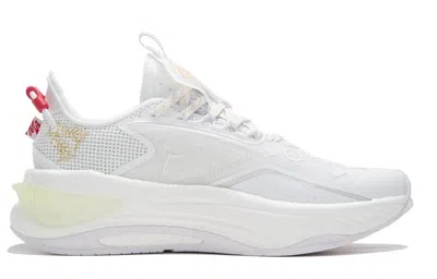 Li-ning (wmns)  Beyond 6 'white'