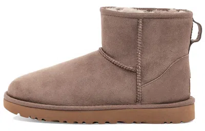 Ugg Mini Classic Ii Beige Pull-on Boots In Suede Woman In Neutral