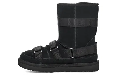 Ugg (wmns)  Classic Short Hybrid In Black
