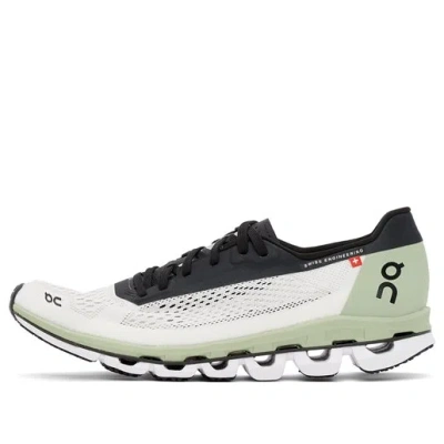 On (wmns)  Running Cloudboom 'white Black Green'