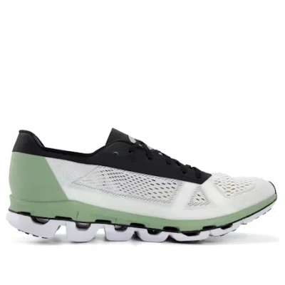On (wmns)  Running Cloudboom 'white Black Green'