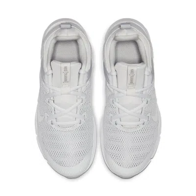 Nike (wmns)  Legend Essential 'particle Grey' In Gray