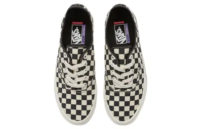 Vans Authentic Blackwhite In Black