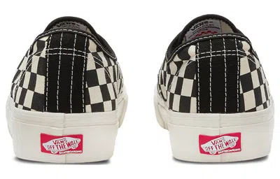 Vans Authentic Blackwhite In Black