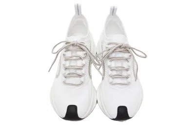 Gucci Run Lace-up Sneakers In White