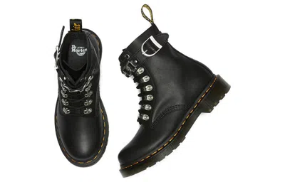 Dr. Martens (wmns)  1460 Pascal Chain Leather Lace Up Boot 'black'