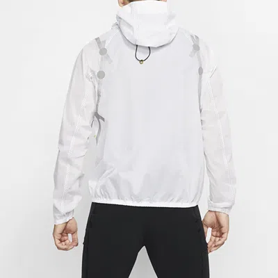 Nike Men's Ispa Jacket Translucent Nylon Jacket In White