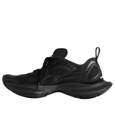 Balenciaga Circuit Ultra-lightweight Sneakers In Black