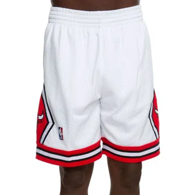 Mitchell & Ness Logo-print Shorts In Yellow