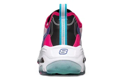 Skechers (wmns)  D'lites 1.0 Low Top Running Shoes Red