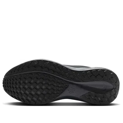 Nike Pegasus Easy On In Black