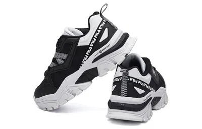 Fila (wmns)  Buffer Low-running Shoes Black/white