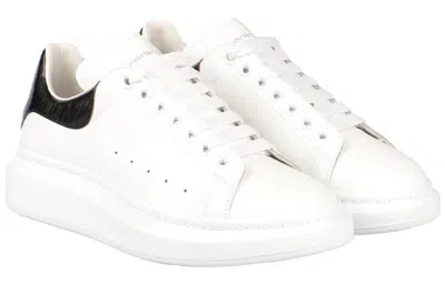 Alexander Mcqueen Oversized Sneakers In White