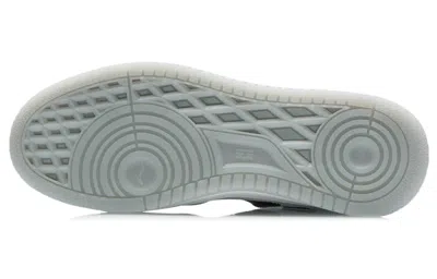Li-ning Fan Layer Pro 'grey White' In Gray