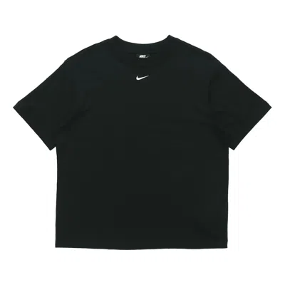 Nike Plus Size Sportswear Oversized Short-sleeve T-shirt In Black