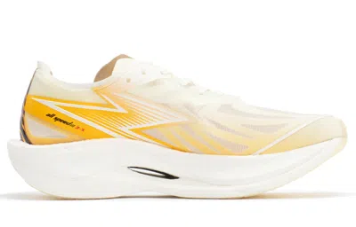 361 Degrees X Qu!k Foam Flying Flame 2 'white Yellow' In Neutral