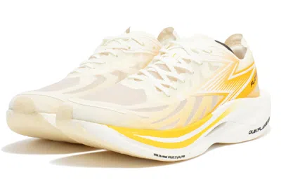 361 Degrees X Qu!k Foam Flying Flame 2 'white Yellow' In Neutral