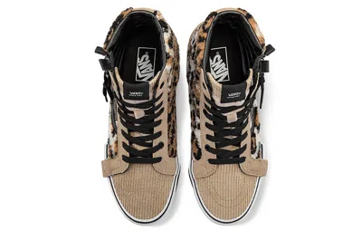 Vans Unisex Sk8-hi Cap Mid-top Sneakers Brown/black