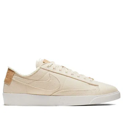 Nike (wmns)  Blazer Low Lx 'plant Color Collection - Pale Ivory'