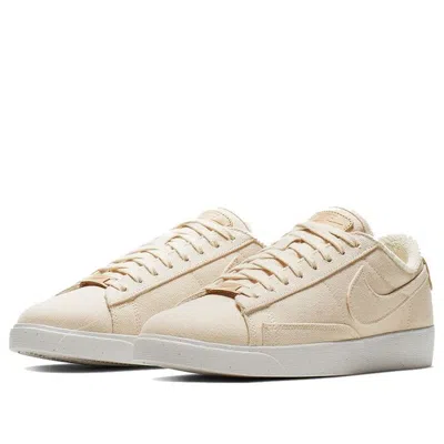 Nike (wmns)  Blazer Low Lx 'plant Color Collection - Pale Ivory'