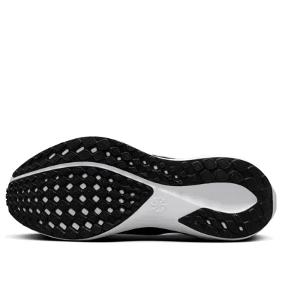 Nike Pegasus Easy On In Black