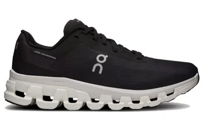 On Cloudflow 4 In Black