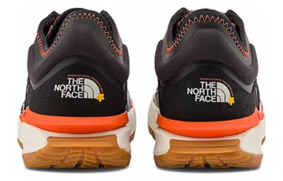 The North Face (wmns)  Vectiv Escape Sneakers 'black Multi' In Brown