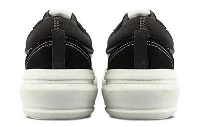 Vans Comfycush Old Skool Sneakers In Black