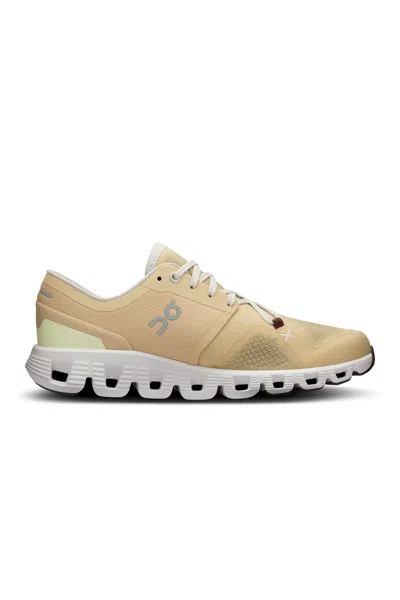 On (wmns)  Running Cloud X 3 'savannah Frost' In Neutral