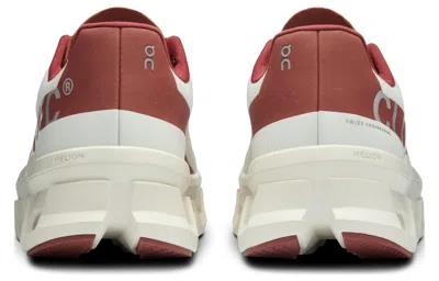 On (wmns)  Running Cloudmster 'ivory Ruby' In Brown