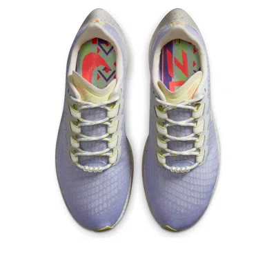 Nike (wmns)  Air Zoom Pegasus 37 'white Purple' In Blue