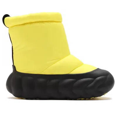 Crocs Overpuff Boot In Yellow