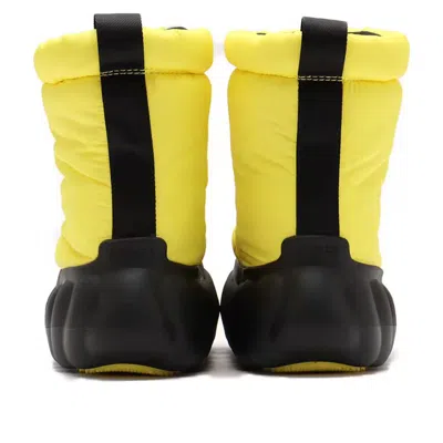Crocs Overpuff Boot In Yellow