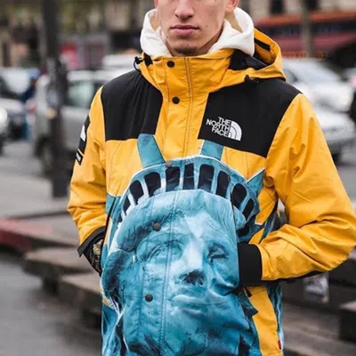 Supreme X The North Face Crossover Statue Of Liberty Waterproof Interchange Jacket Unisex Yellow