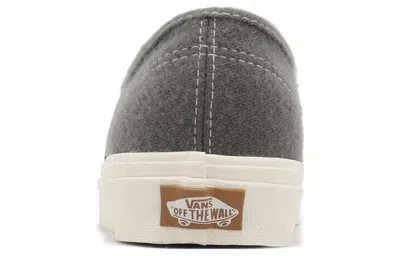 Vans Stitching Authentic Sneakers In Gray