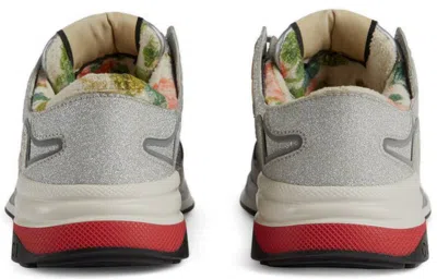 Gucci Ultrapace Low-top Sneakers In Gray