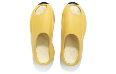 Li-ning (wmns)  Yunyou Slay 'banana Yellow'