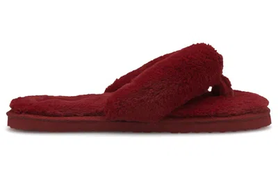 Puma (wmns)  Fluff Flip Slides 'persian Red Team Gold' In Burgundy