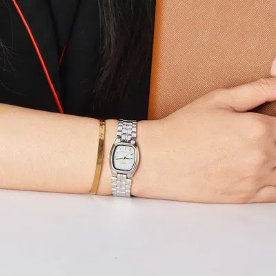 Casio Waterproof Quartz /white Gold Analog