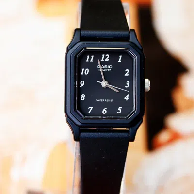 Casio Minimalistic Analog Cube Watch 'black'