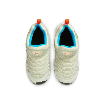 Nike (ps)  Dynamo Free Shoes 'beigegreen' In Gray