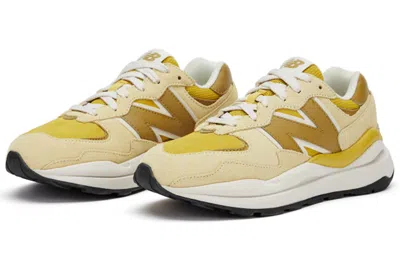 New Balance (wmns)  57/40 Series Low-top 'yellow' In Multi