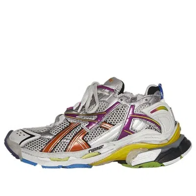 Balenciaga Men White Gradient Runner Sneakers In Neutral