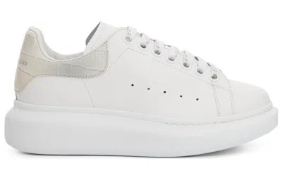 Alexander Mcqueen Larry Oversized Mirror Sneaker In White
