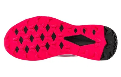 The North Face (wmns)  Flight Vectiv Low Top Sneakers 'white With Brilliant Coral' In Pink